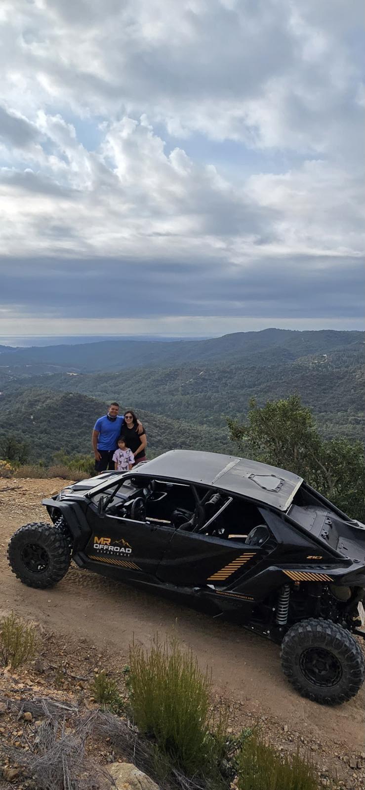 Cliente disfrutando de una experiencia offroad en la Costa Brava con MR Offroad Experience (6)